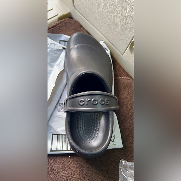 Crocs Slip-Ons (Men or Women) - Picture 1 of 6